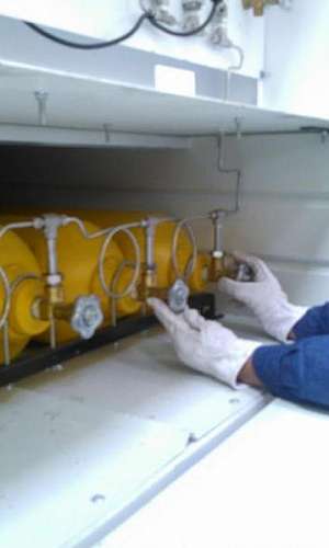 Sistema de ar mandado para espaço confinado Sistema de ar mandado para espaço confinado